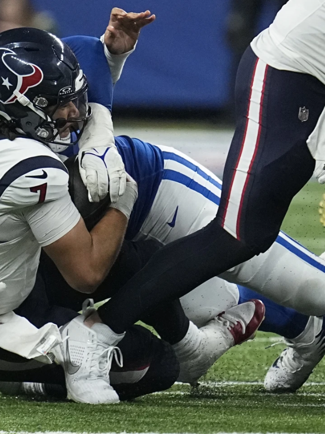 Texans Punch Ticket to Playoffs with Thrilling 23-19 Victory Over Colts!